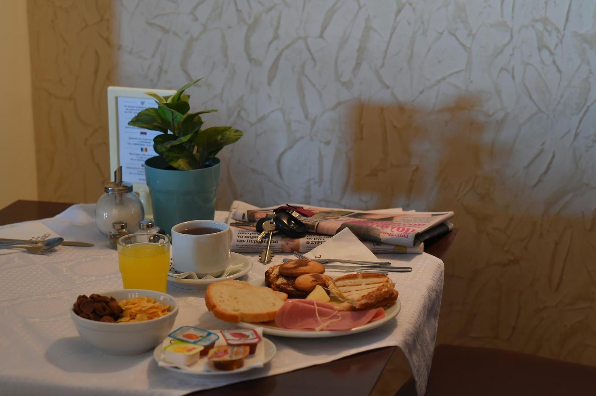Central Hotel Paralía Zewnętrze zdjęcie